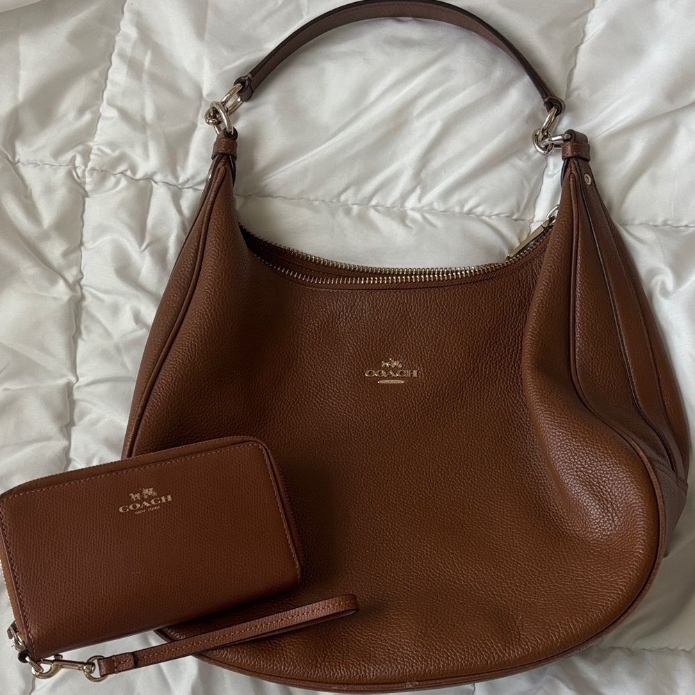 Coach Tan Leather Hobo Bag Bundle with Matching Wallet